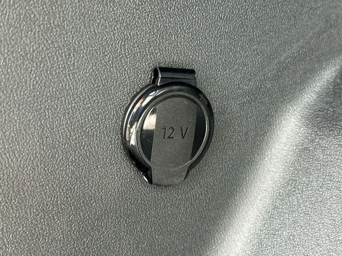 New 2026 Volkswagen Tiguan SE image 99