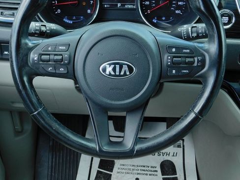 Used 2021 Kia Sedona EX w/ EX Premium Package image 15