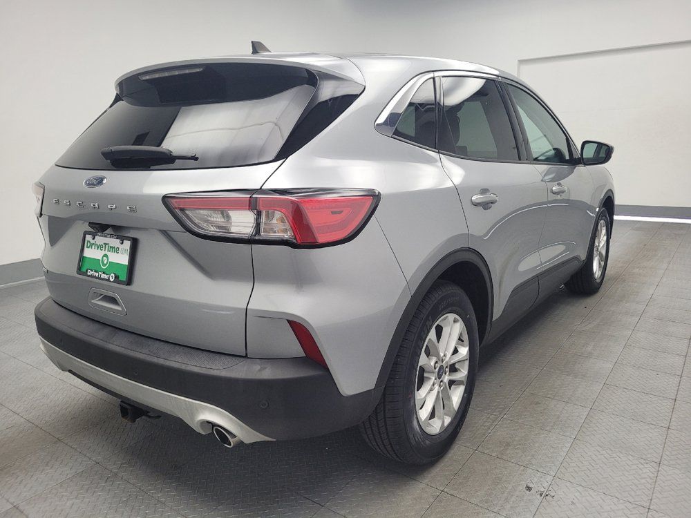 Used 2021 Ford Escape SE FWD image 9