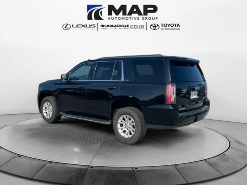 Used 2018 GMC Yukon SLE AWD/4WD image 3