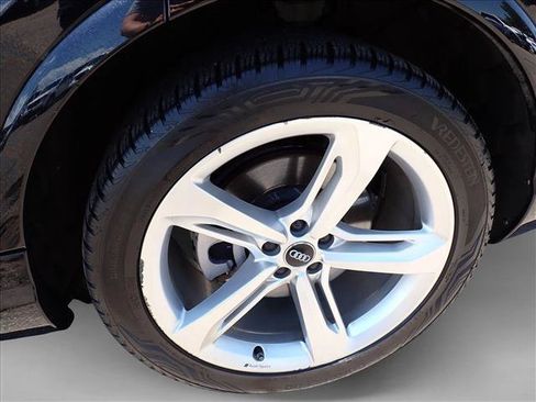 Used 2019 Audi Q7 3.0T Prestige AWD/4WD image 7