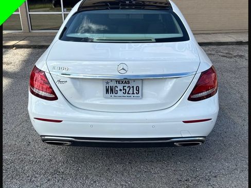 Used 2017 Mercedes-Benz E 300 image 6