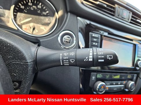 Used 2019 Nissan Rogue SL w/ Premium Package FWD image 24
