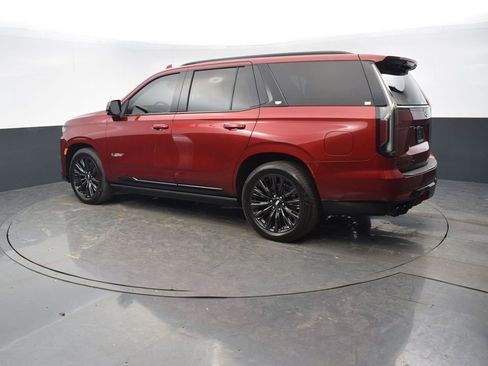 Certified 2023 Cadillac Escalade V w/ LPO, ONYX Package image 3