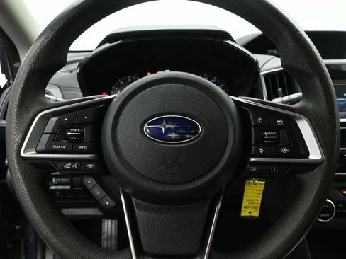 Used 2021 Subaru Crosstrek 2.0i AWD/4WD image 11