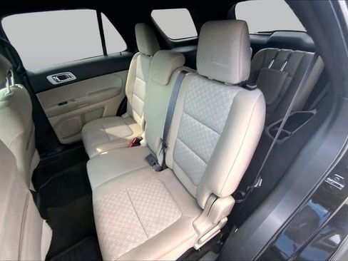Used 2014 Ford Explorer XLT AWD/4WD image 21