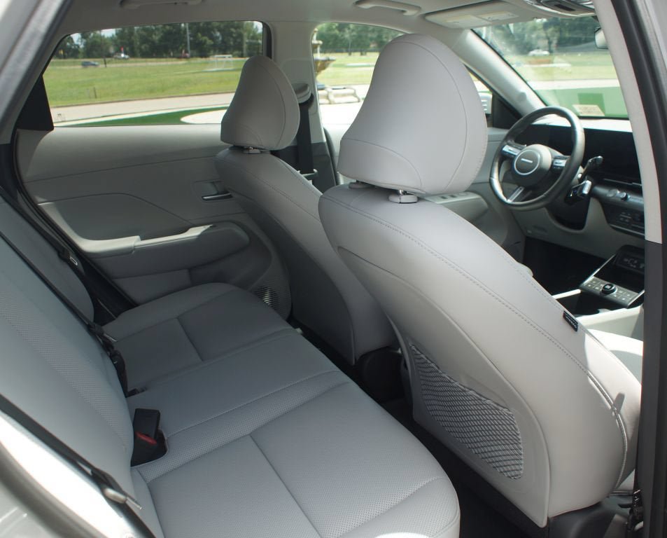 Used 2026 Hyundai Kona Limited FWD image 22