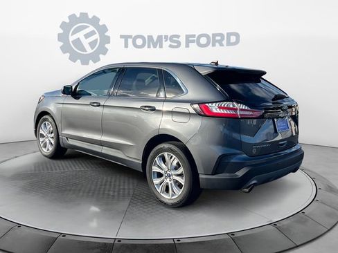 Certified 2022 Ford Edge Titanium w/ Equipment Group 301A image 3