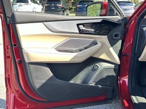 Certified 2025 Acura MDX SH-AWD w/ Technology Package image 17