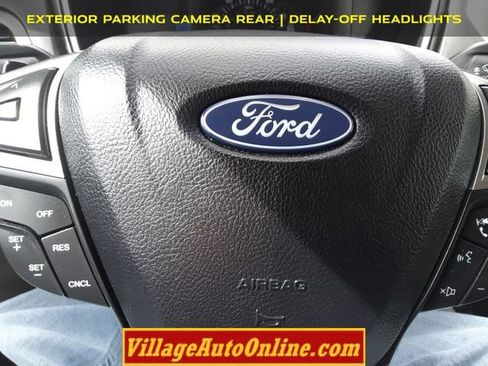 Used 2020 Ford Fusion SE image 15