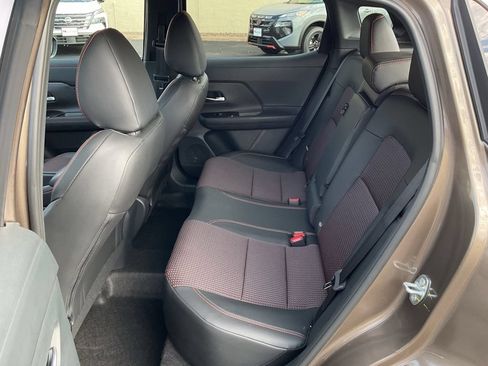 Used 2026 Nissan Kicks SR AWD/4WD image 20