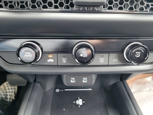 New 2027 Honda HR-V LX image 21