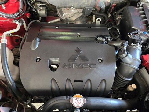 Used 2021 Mitsubishi Outlander Sport SE image 31