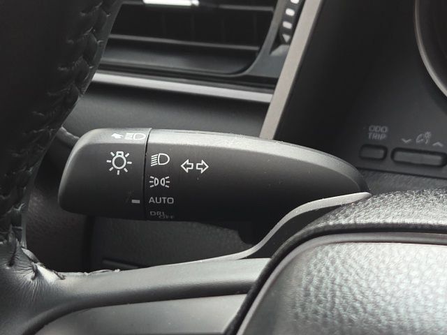 Used 2024 Toyota Camry XSE FWD image 39