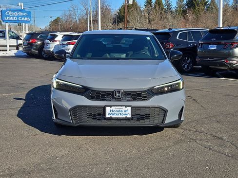 Used 2025 Honda Civic Sport image 2