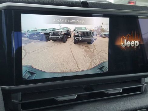 New 2026 Jeep Gladiator Sport image 11