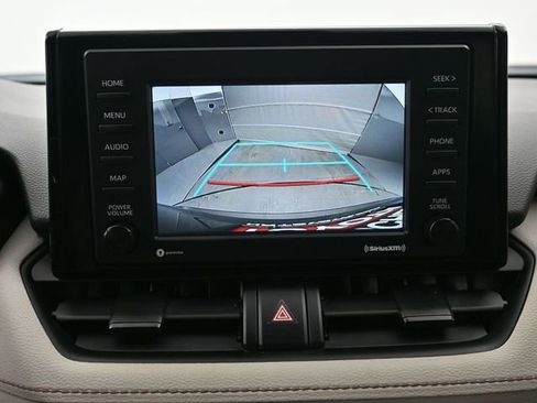 Used 2022 Toyota RAV4 XLE image 14