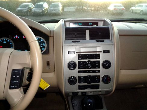 Used 2012 Ford Escape XLT image 46