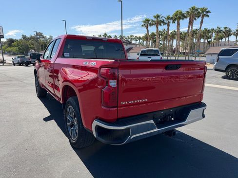 Used 2023 Chevrolet Silverado 1500 LT AWD/4WD image 5