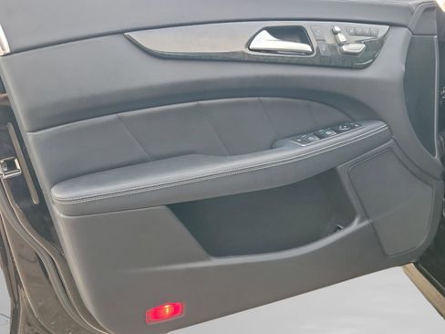 Used 2016 Mercedes-Benz CLS 400 image 20