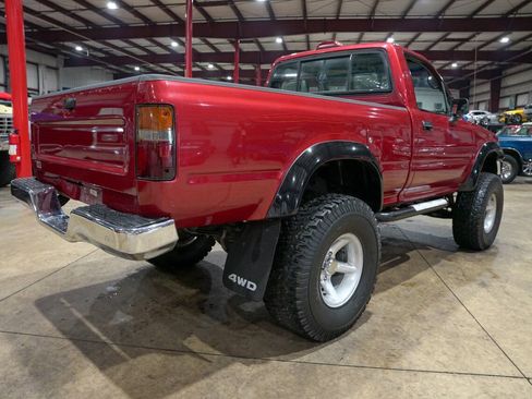 Used 1994 Toyota Pickup DX AWD/4WD image 8