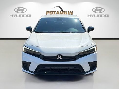 Used 2024 Honda Civic Sport image 2