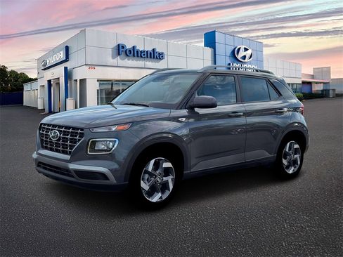New 2026 Hyundai Venue SEL image 2