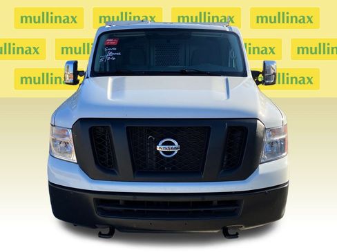 Used 2021 Nissan NV 2500 SV image 14