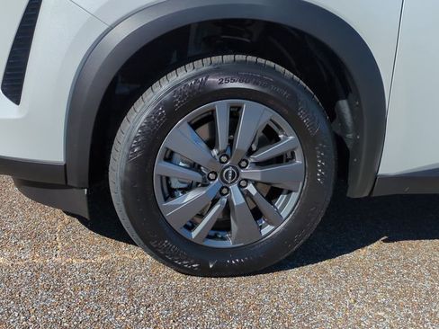 New 2026 Nissan Pathfinder SV AWD/4WD image 10