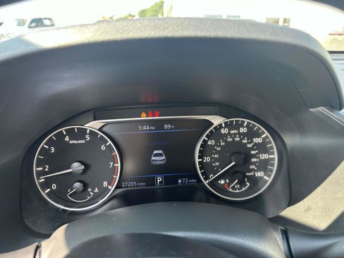 Used 2024 Nissan Altima 2.5 SV image 25