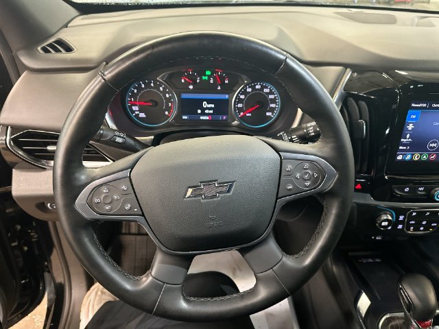 Used 2023 Chevrolet Traverse RS w/ LPO, Floor Liner Package AWD/4WD image 22