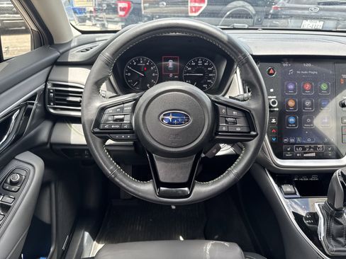 Used 2025 Subaru Outback Onyx Edition AWD/4WD image 11