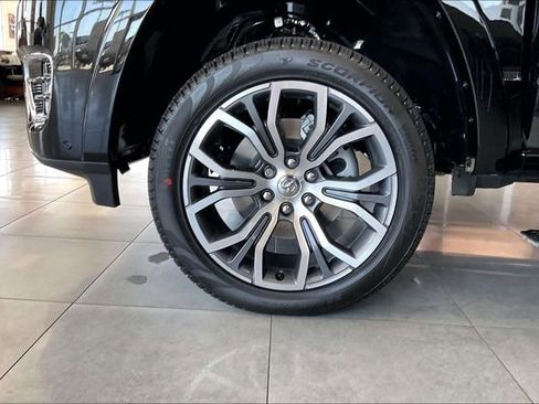 New 2026 RAM 1500 Tungsten AWD/4WD image 10