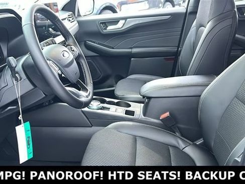 New 2026 Ford Escape SE FWD image 23