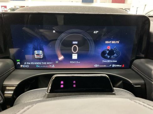 Used 2025 Lincoln Aviator Reserve w/ Jet Appearance Package image 13