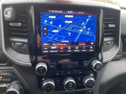 Used 2021 RAM 1500 Big Horn image 14