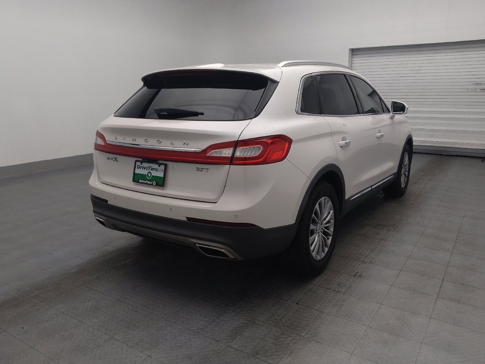 Used 2017 Lincoln MKX Select w/ Select Plus Package FWD image 9