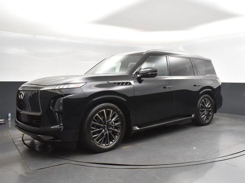 New 2026 INFINITI QX80 Autograph w/ Premium Cargo Package image 3