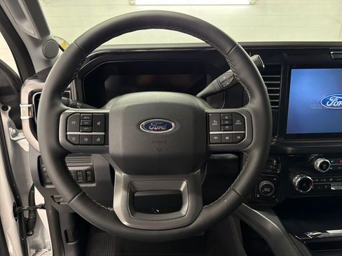 New 2026 Ford F250 Lariat w/ Chrome Package image 17