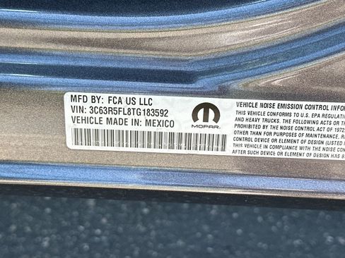 New 2026 RAM 2500 Laramie AWD/4WD image 28