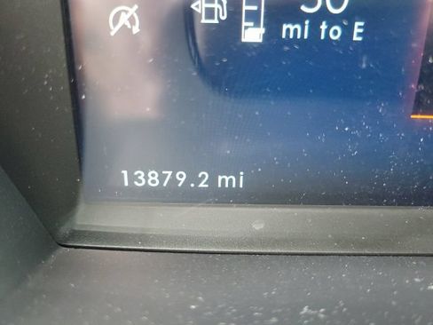 Used 2024 Lincoln Corsair FWD image 6