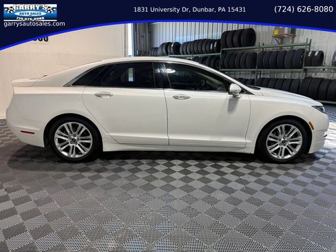 Used 2015 Lincoln MKZ w/ Equipment Group 102A Reserve FWD image 4