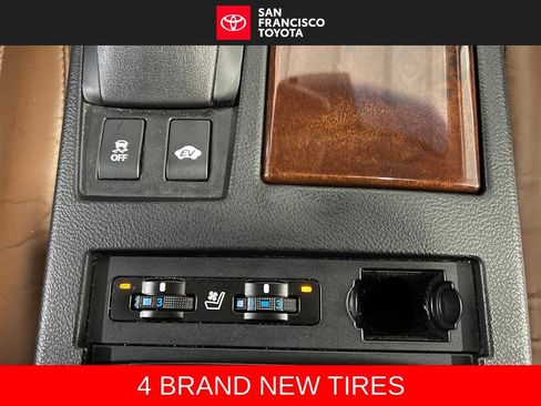 Used 2015 Lexus RX 450h AWD image 26