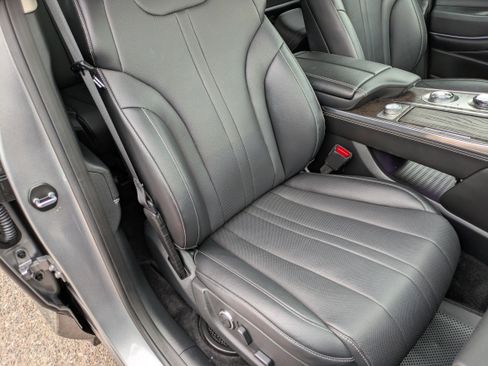 Used 2024 Genesis GV80 2.5T image 10