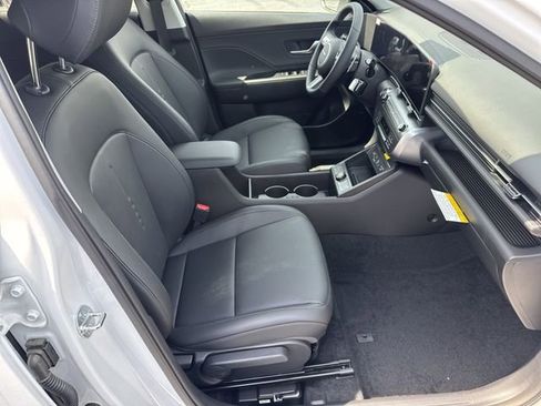 New 2026 Hyundai Kona Limited FWD image 13