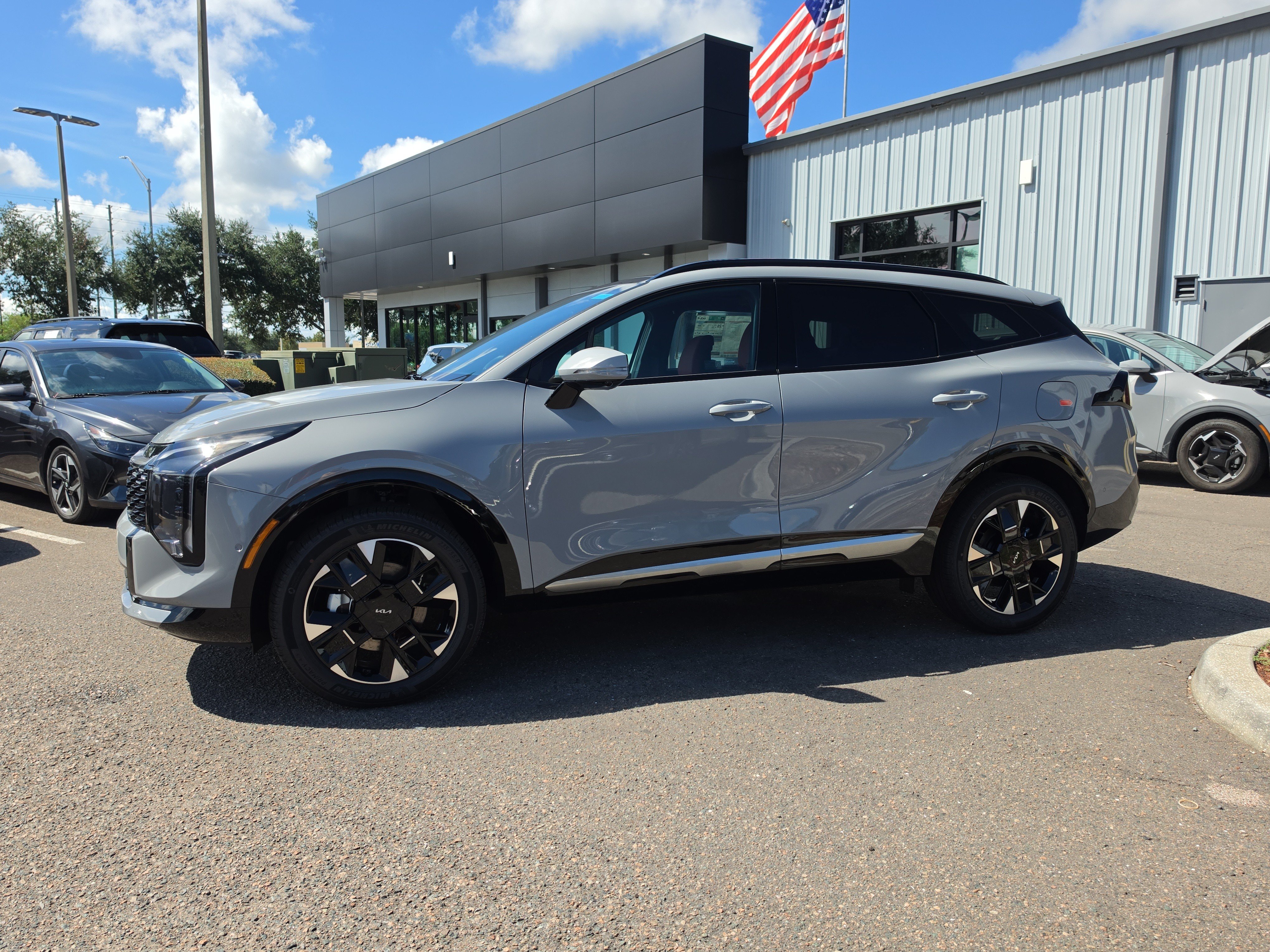 New 2026 Kia Sportage SX AWD/4WD image 5