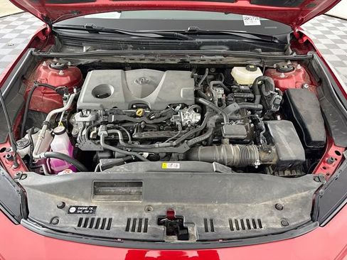 Used 2025 Toyota Camry SE w/ Convenience Package FWD image 28