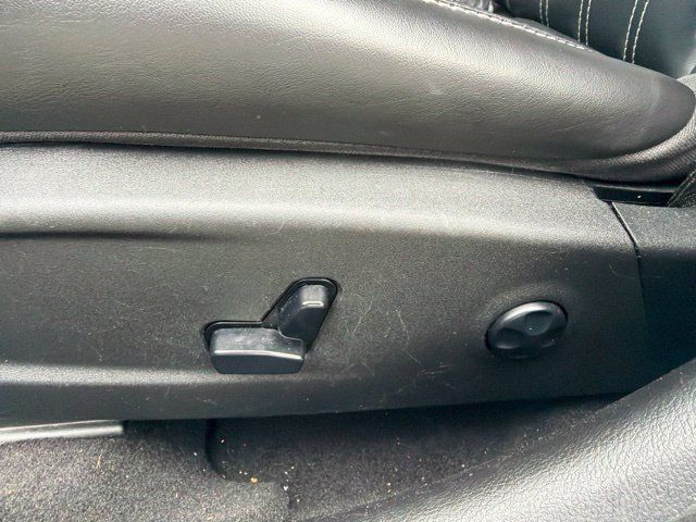 Used 2020 Chrysler 300 S RWD image 14