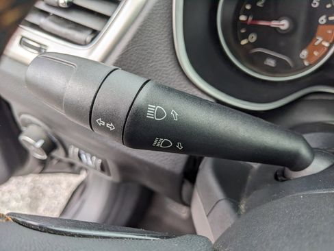 Used 2021 Jeep Compass Latitude w/ Sun and Sound Group image 35