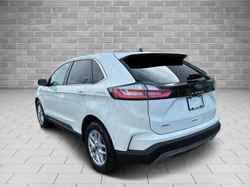 Certified 2024 Ford Edge SEL w/ Convenience Package AWD/4WD image 8